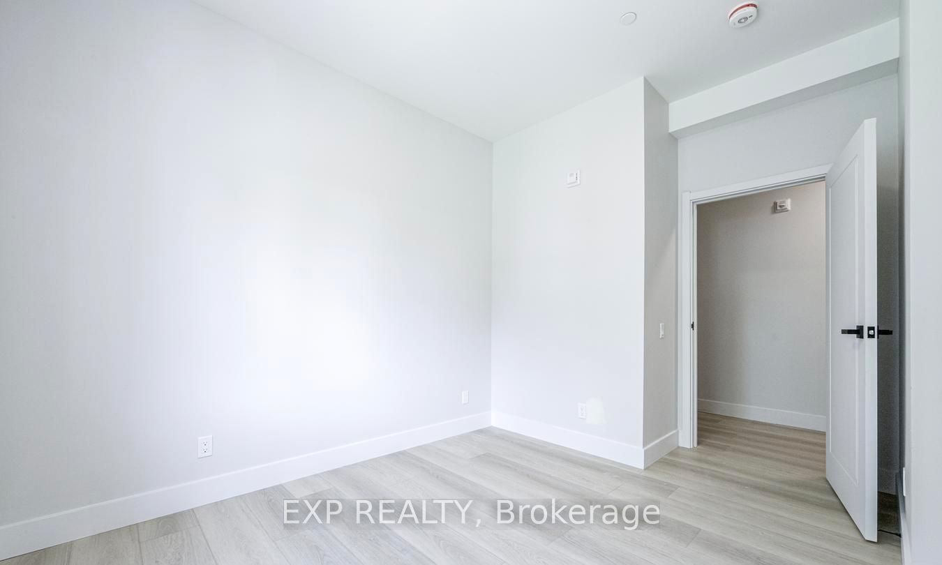 145 Clapperton Street 304 Property Photo 16