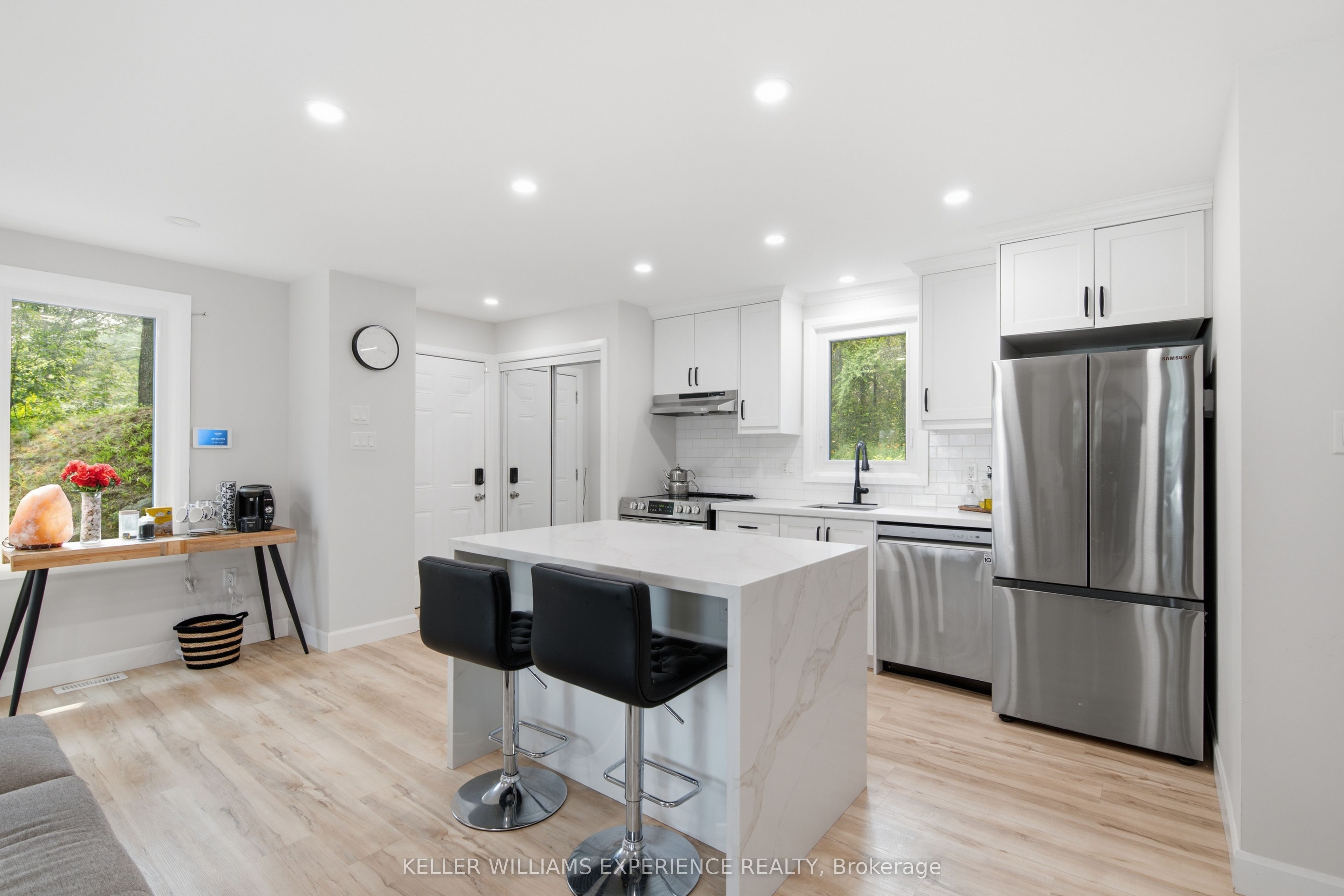 7847 Oakridge Drive Property Photo 13