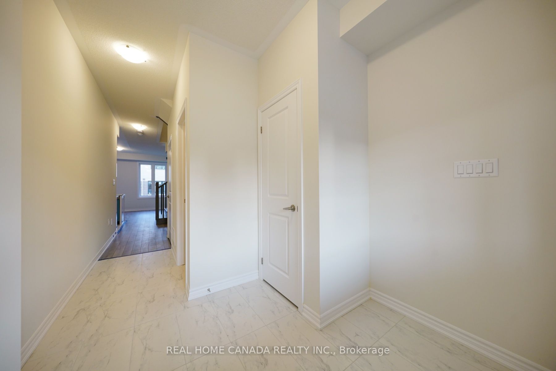 24 Durham Avenue Property Photo 4