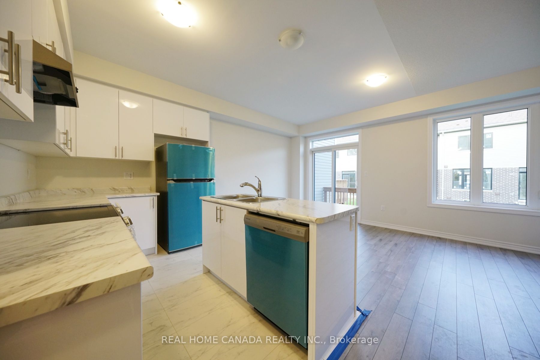 24 Durham Avenue Property Photo 8