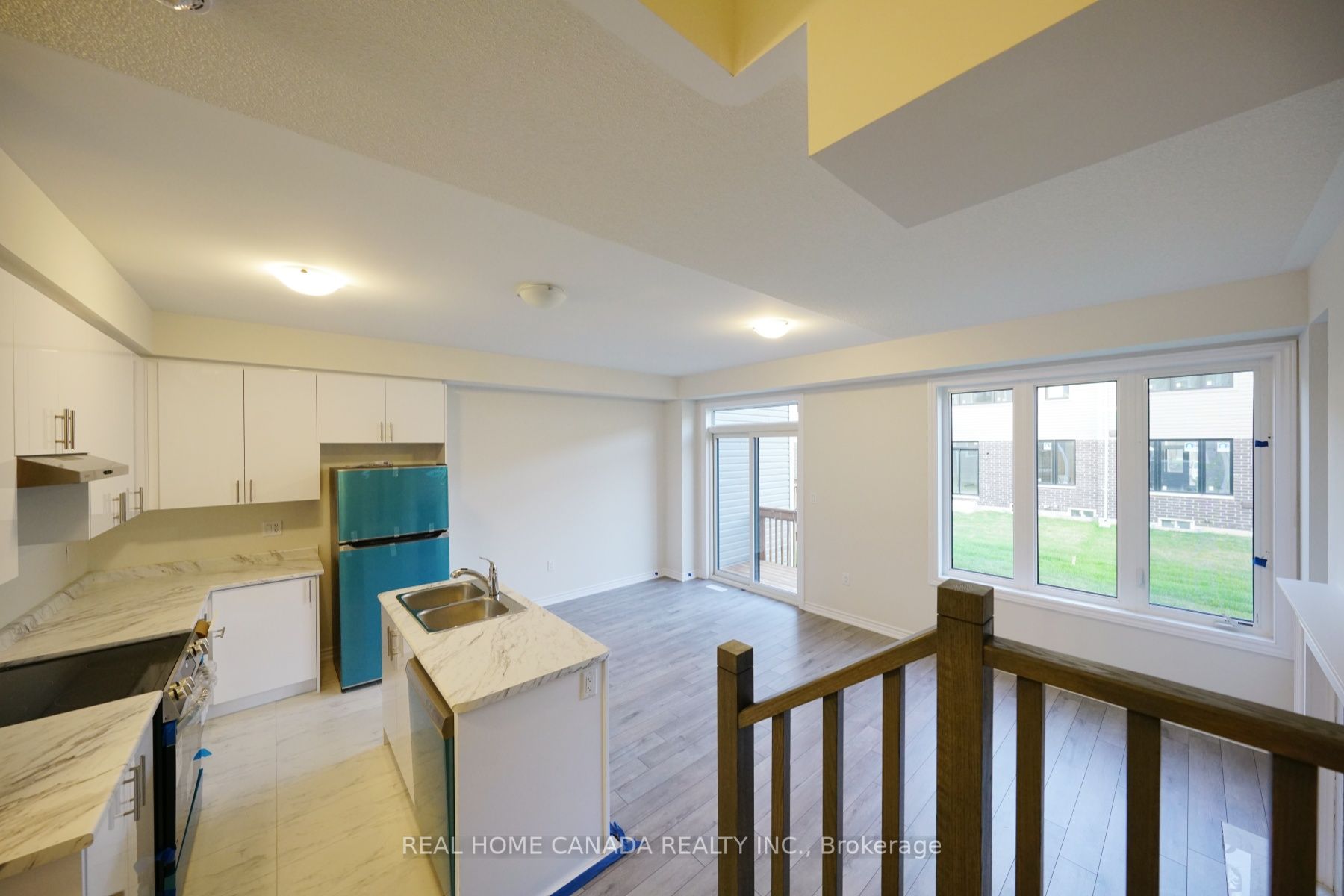 24 Durham Avenue Property Photo 9