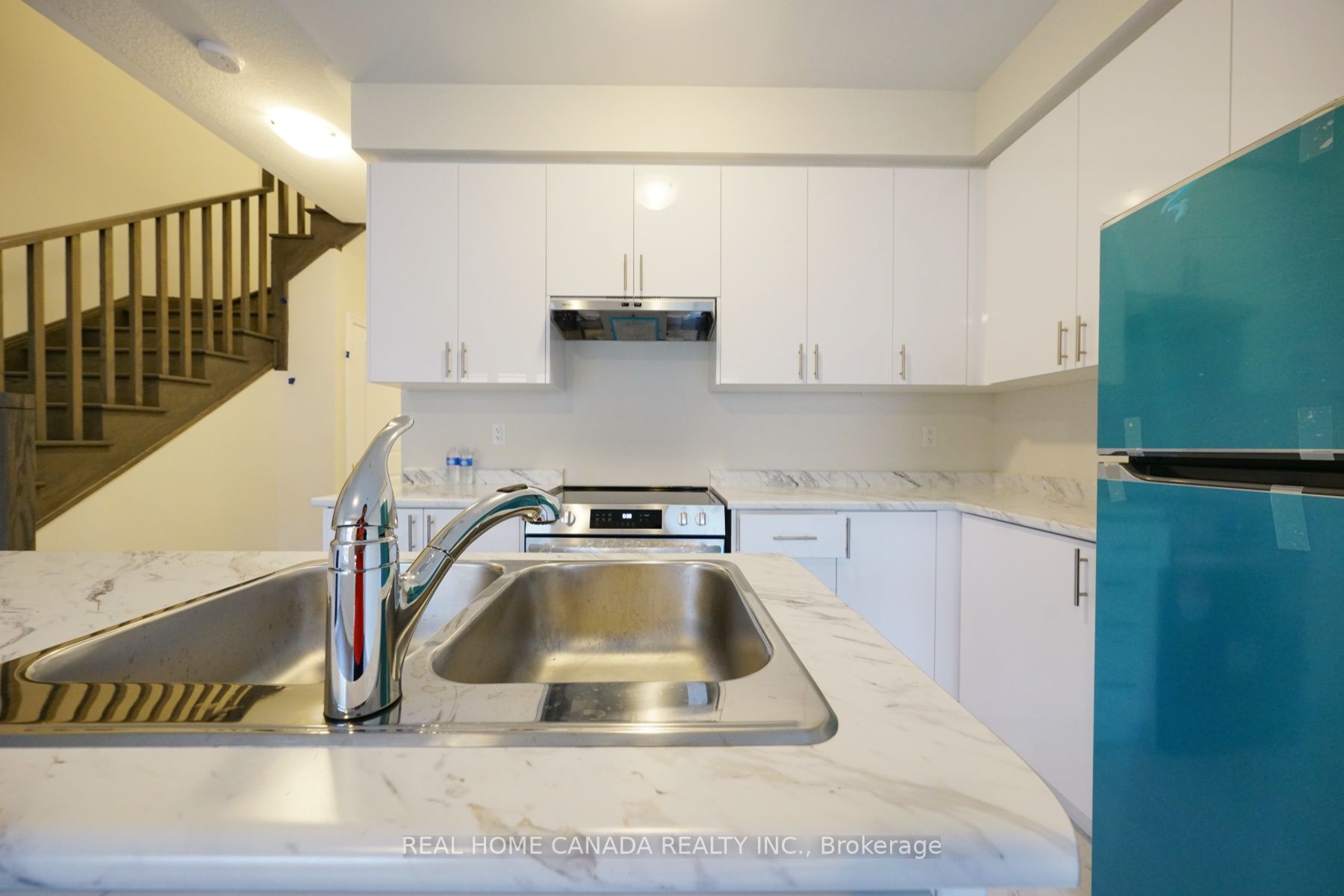 24 Durham Avenue Property Photo 10
