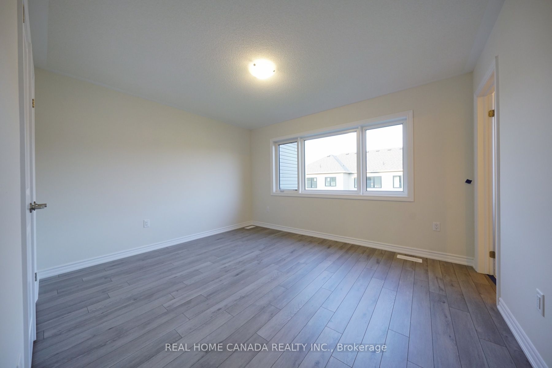 24 Durham Avenue Property Photo 15