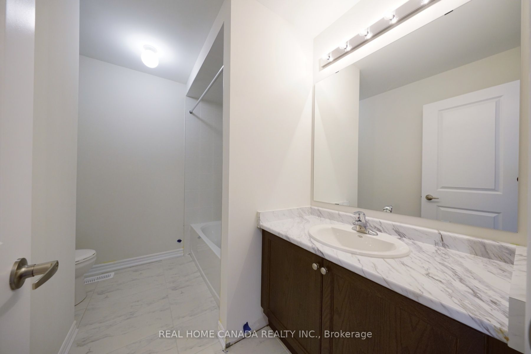 24 Durham Avenue Property Photo 17