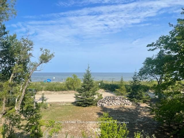 274 Coastline Drive Unit A Property Photo 1