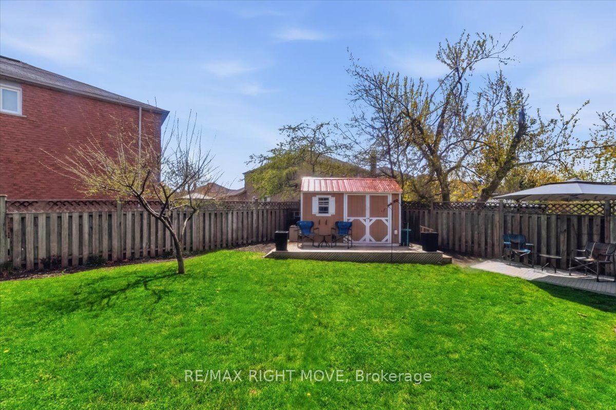 470 St Vincent Street Property Photo 6