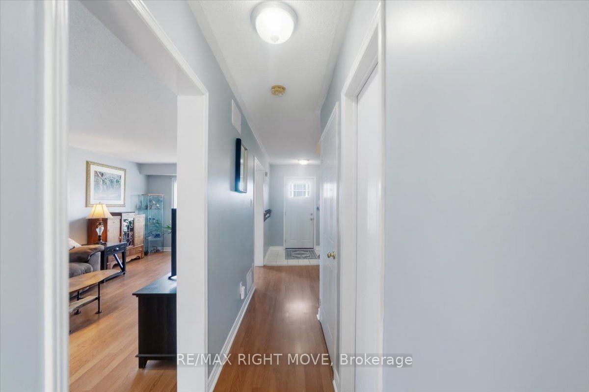 470 St Vincent Street Property Photo 22