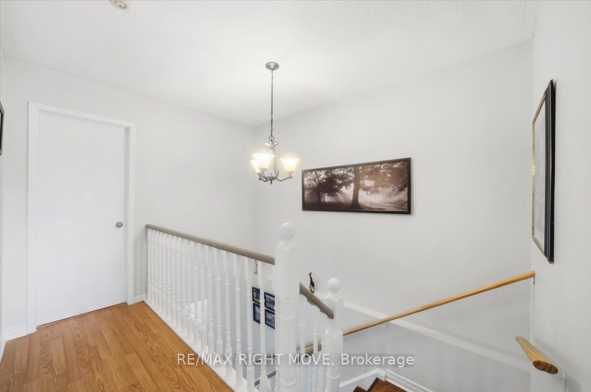 470 St Vincent Street Property Photo 32