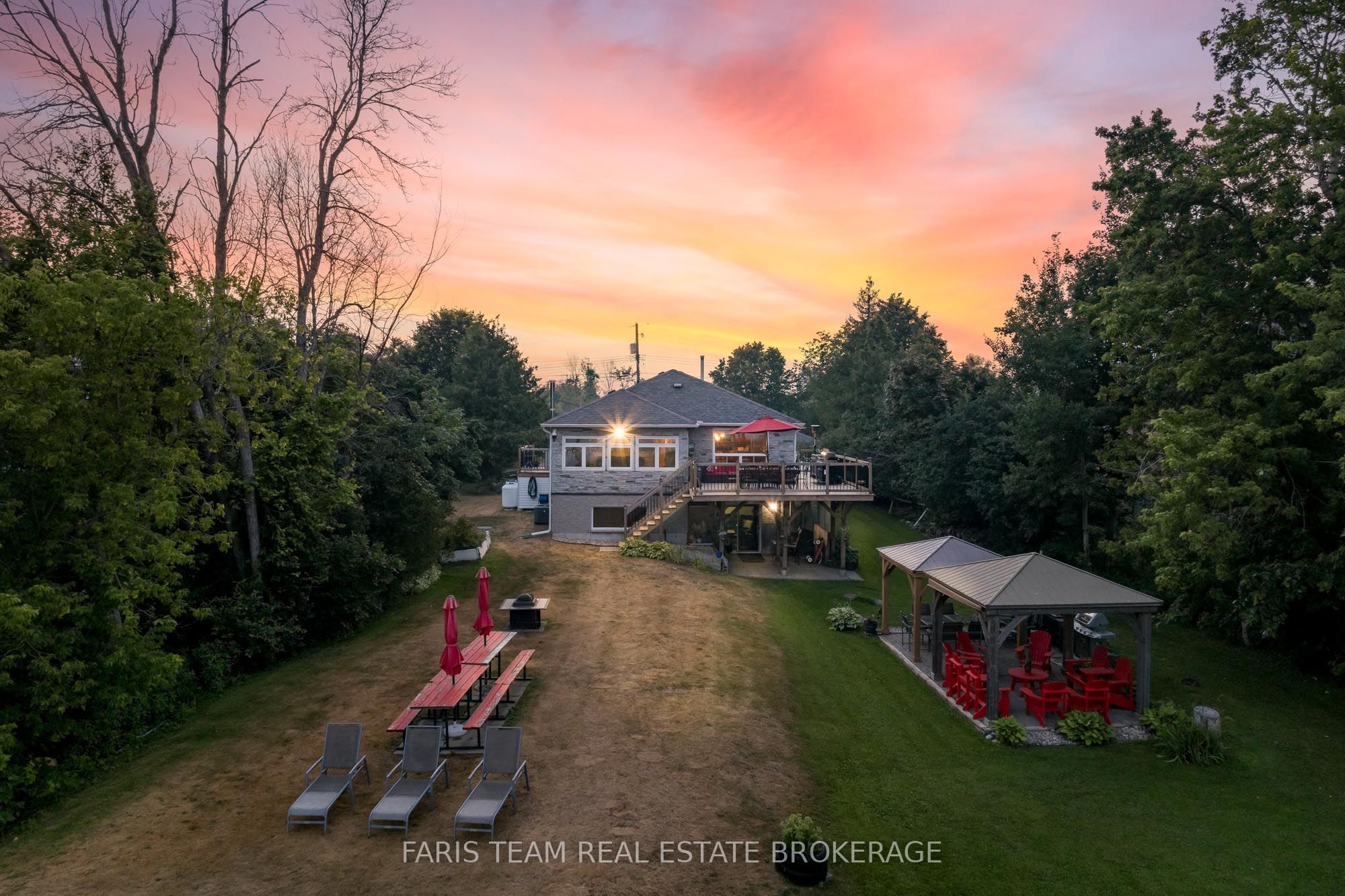 93 Silver Birch Crescent Property Photo 1