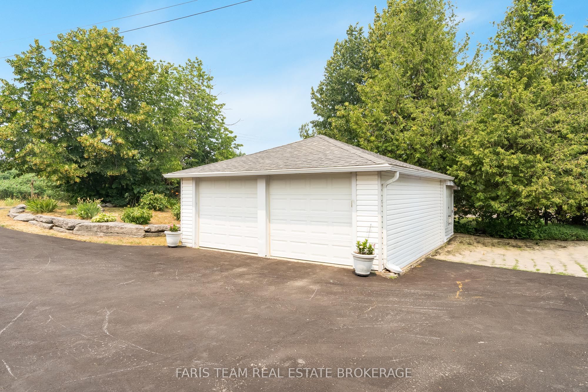 93 Silver Birch Crescent Property Photo 41