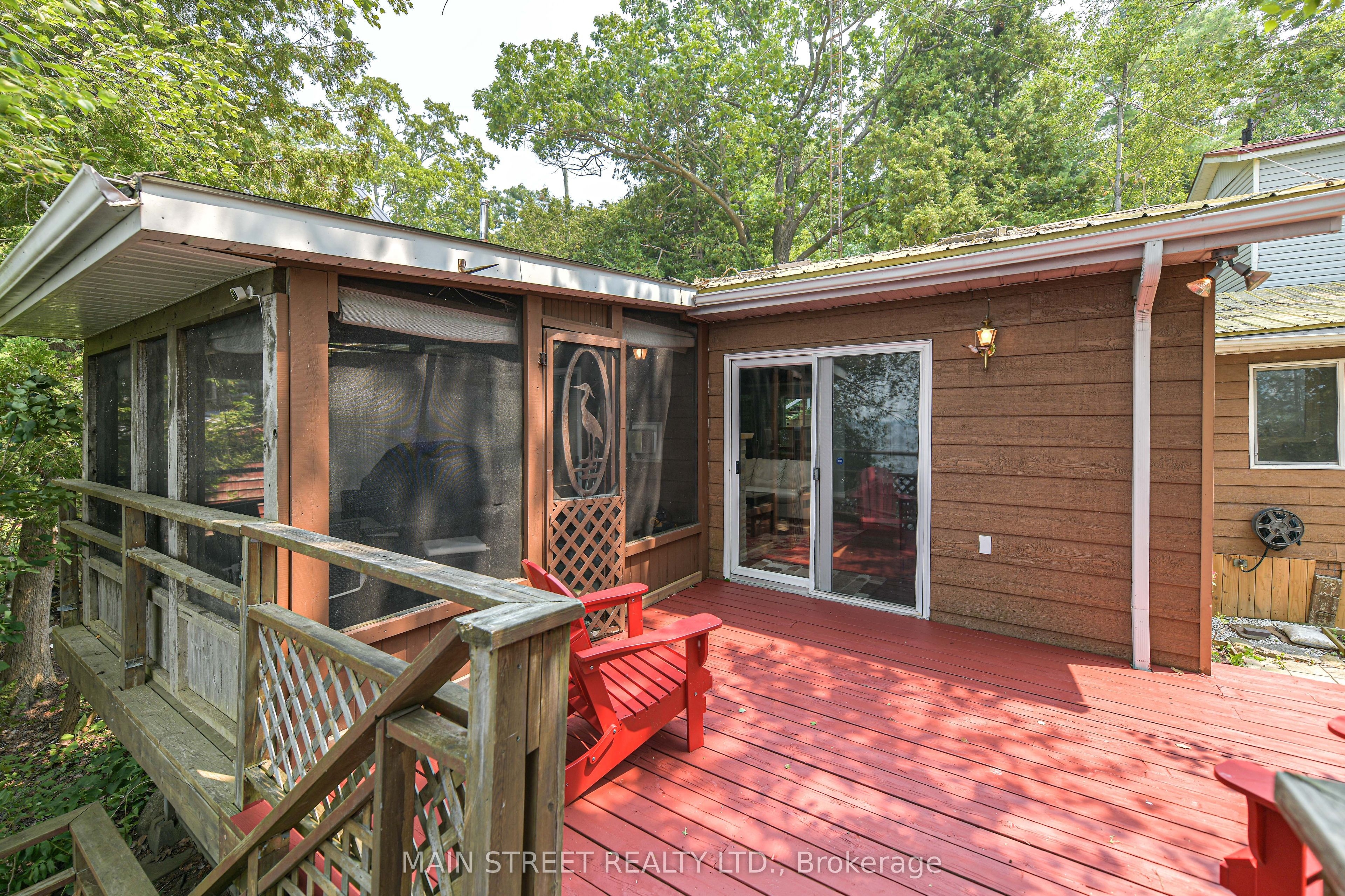 1310 Black Beach Lane Property Photo 2