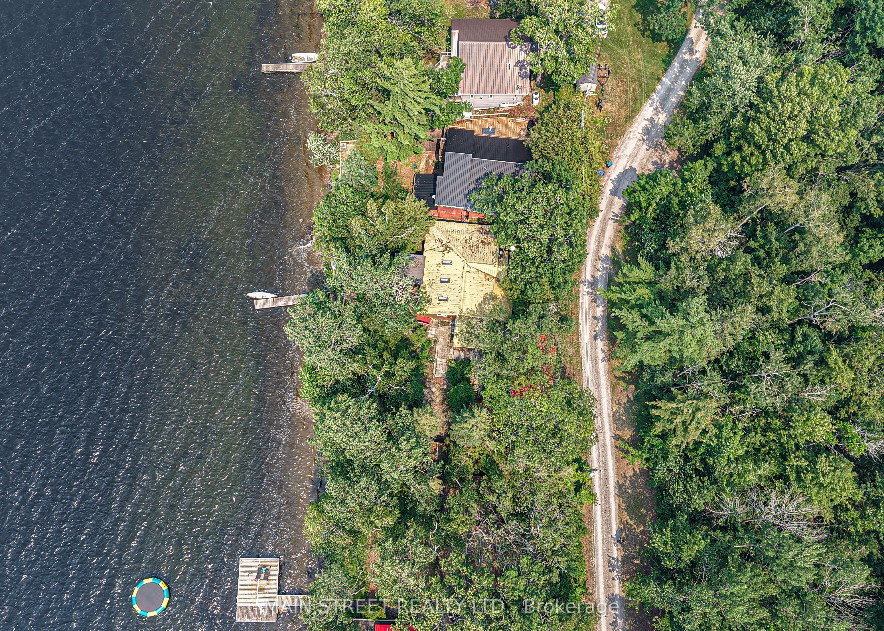 1310 Black Beach Lane Property Photo 8