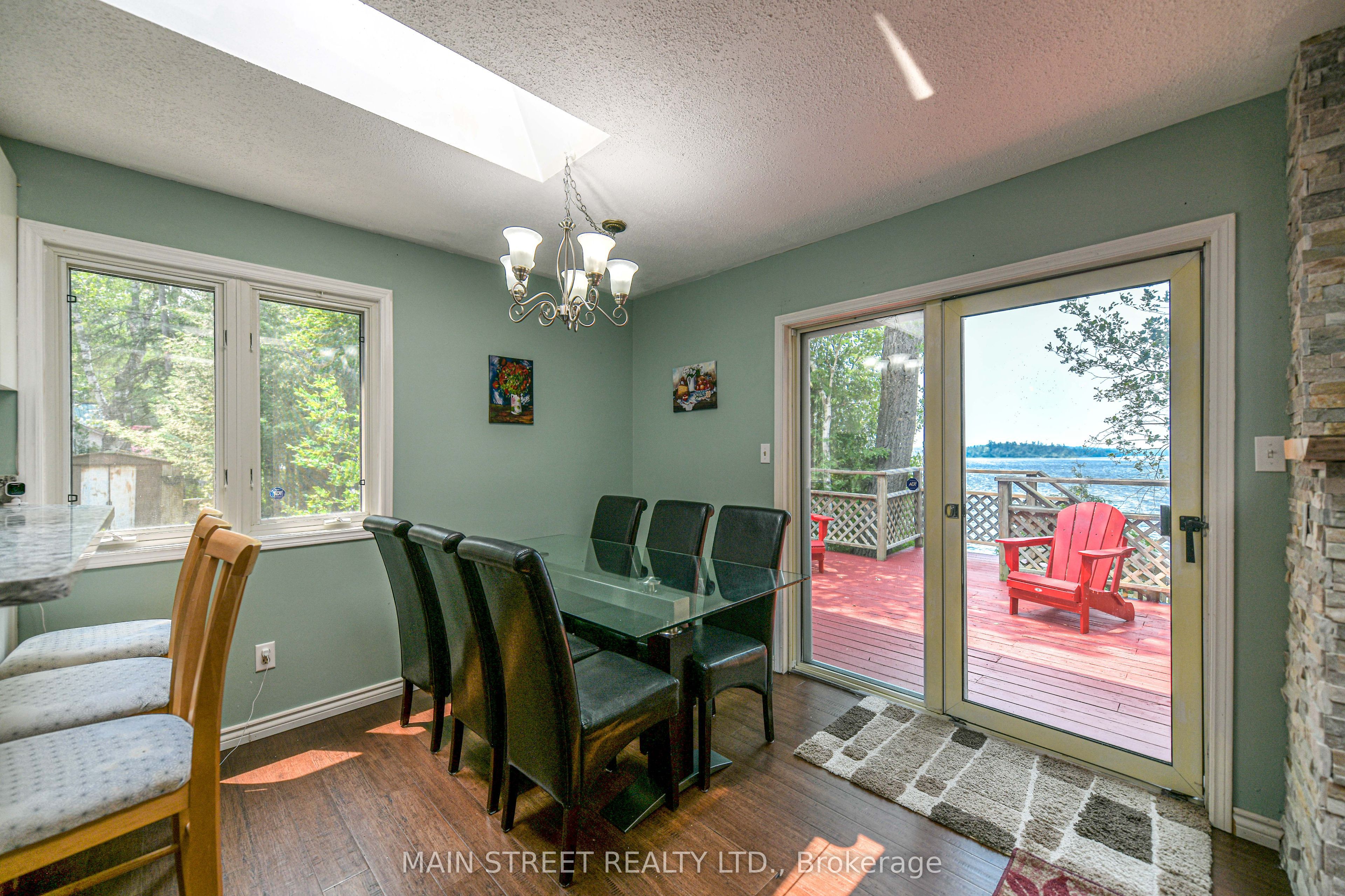1310 Black Beach Lane Property Photo 16