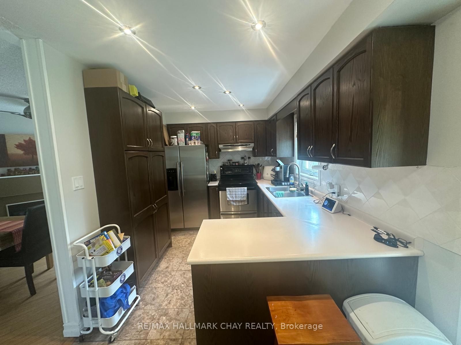 10 Longman Drive Property Photo 3