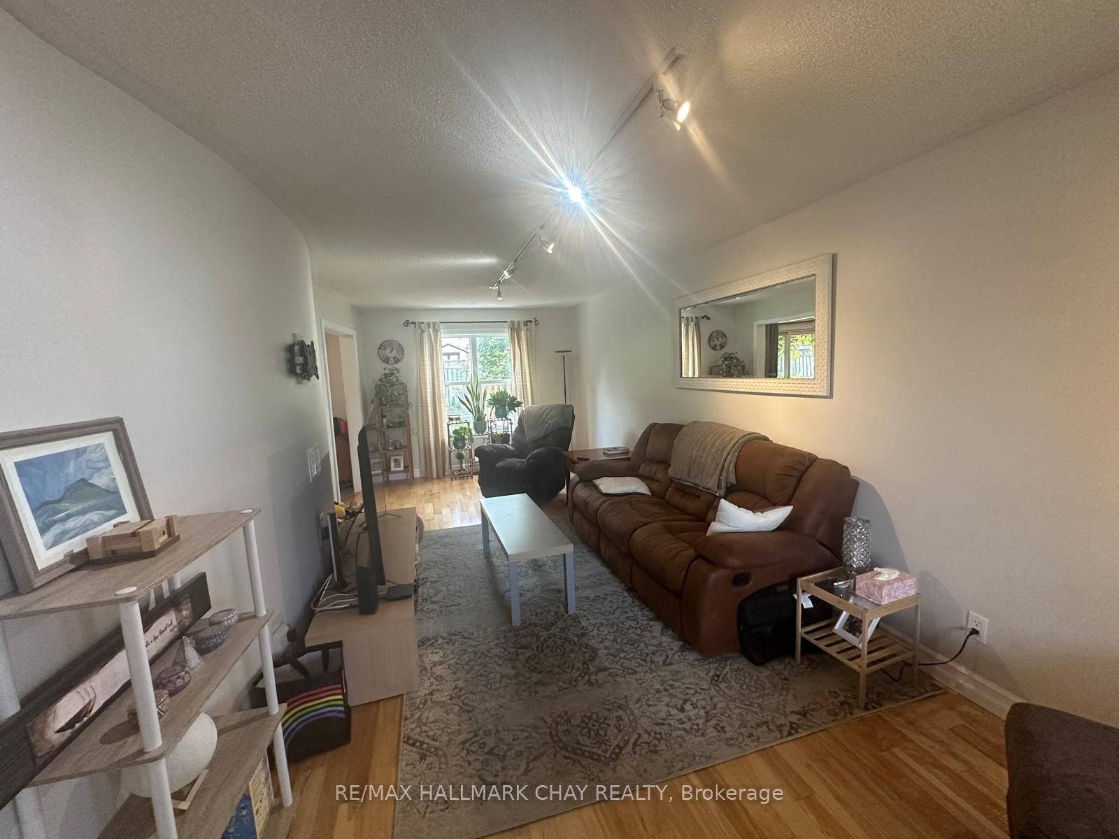 10 Longman Drive Property Photo 7