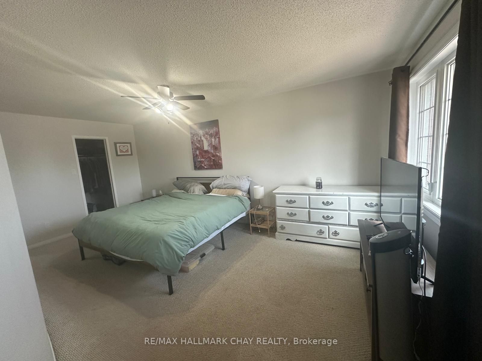 10 Longman Drive Property Photo 12