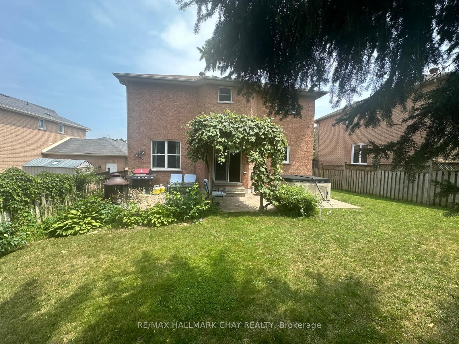 10 Longman Drive Property Photo 14