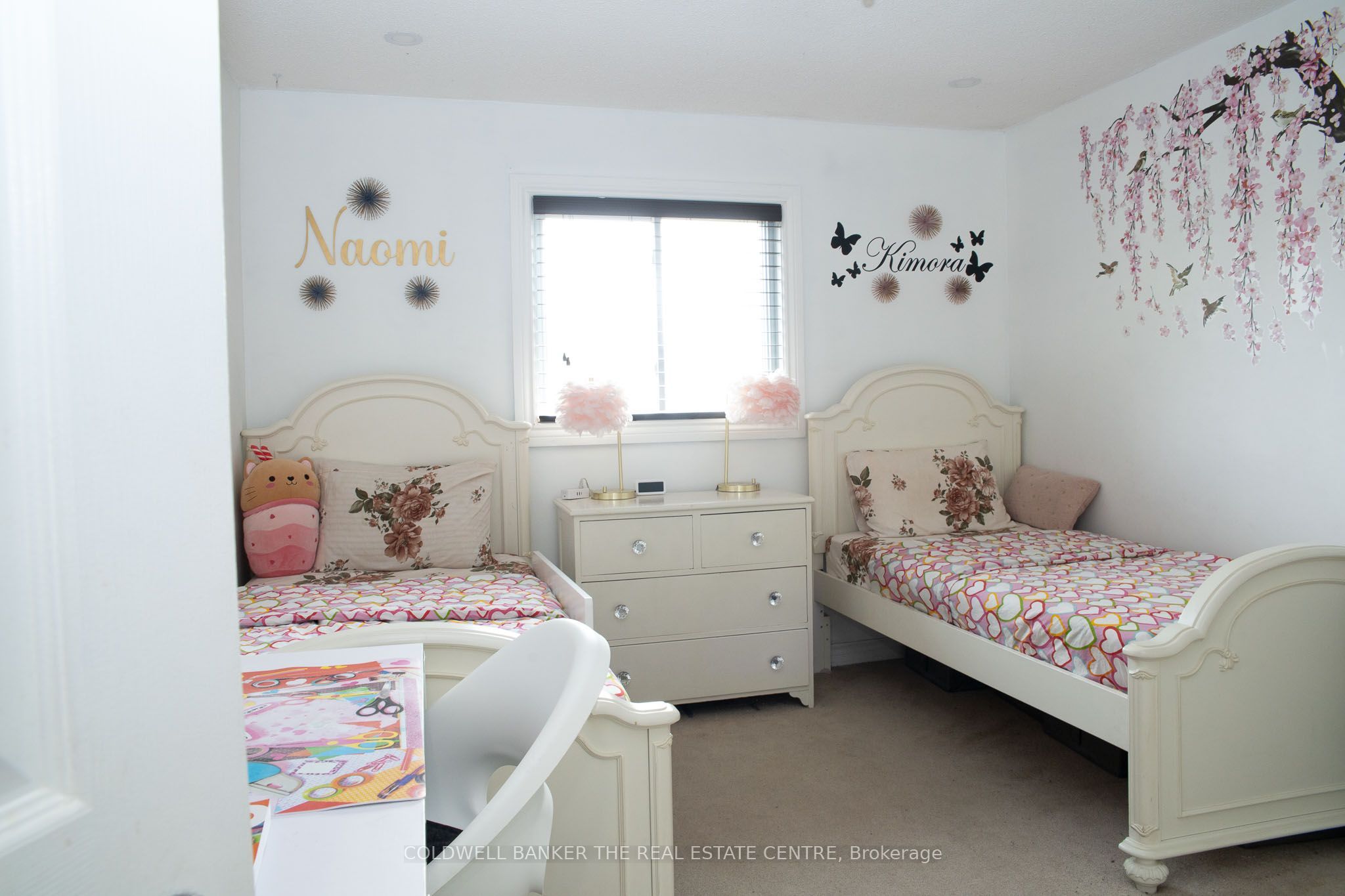 497 Grove Street E Property Photo 15