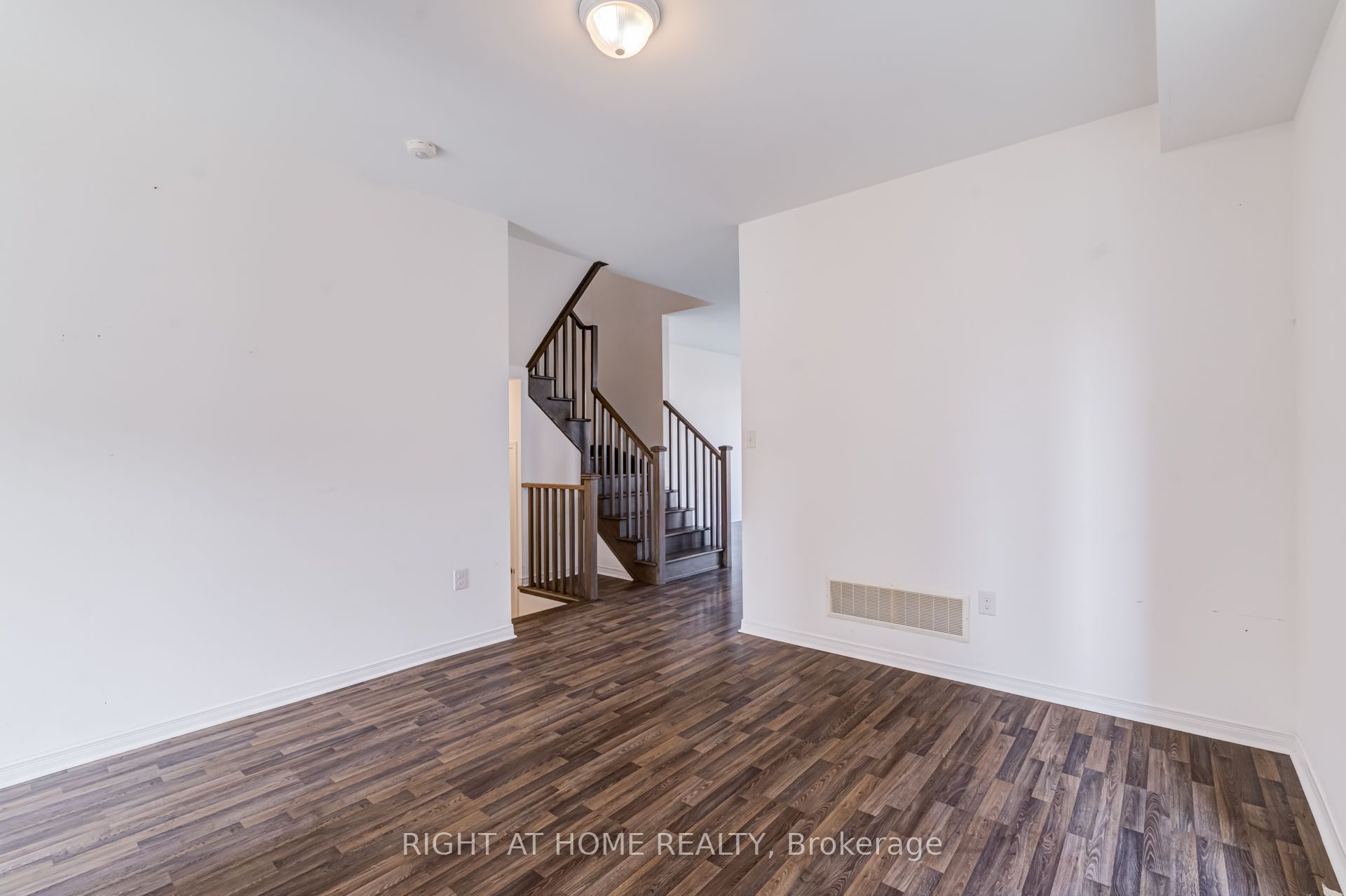 9 Bailey Street Property Photo 9