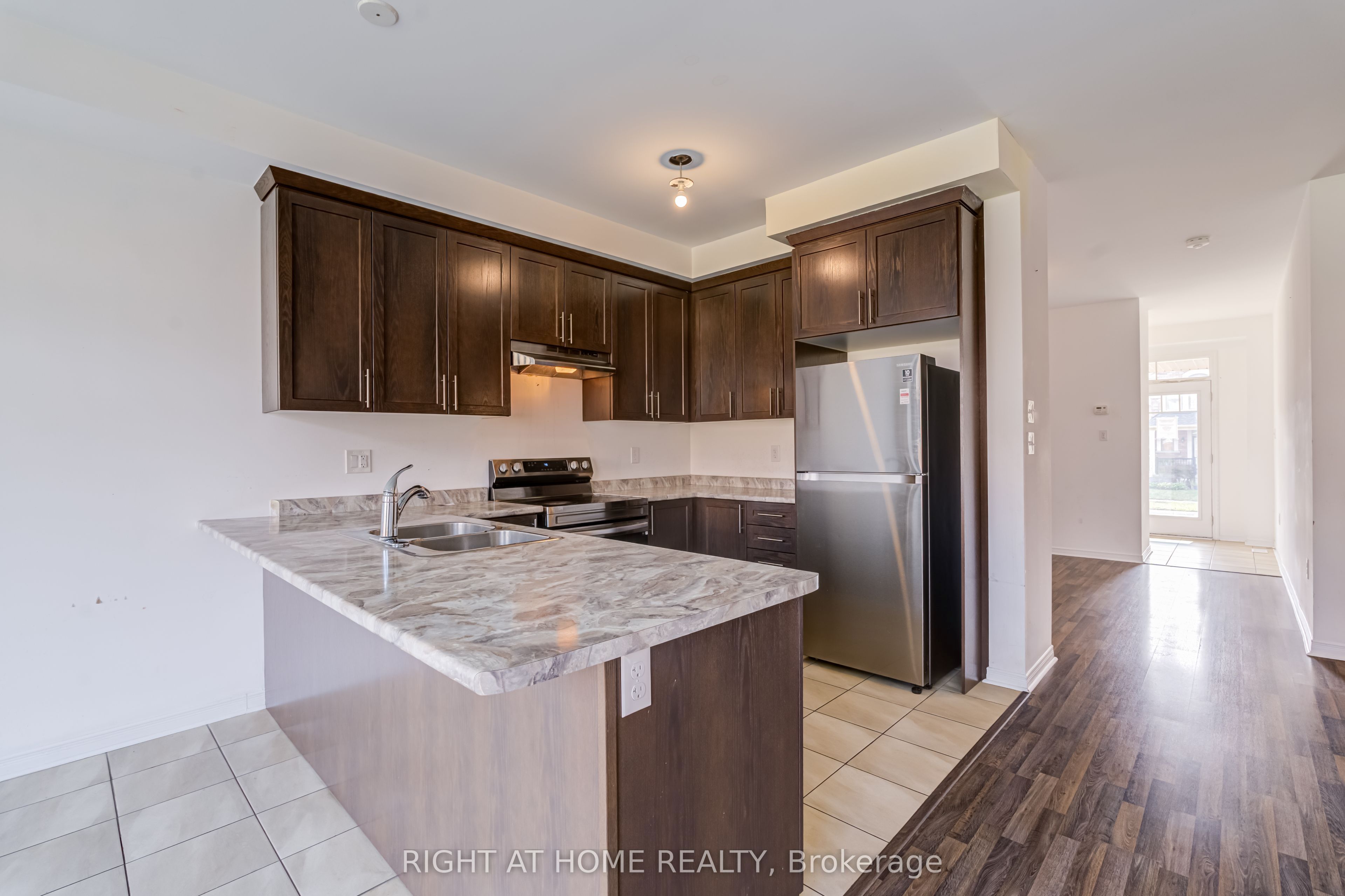9 Bailey Street Property Photo 13
