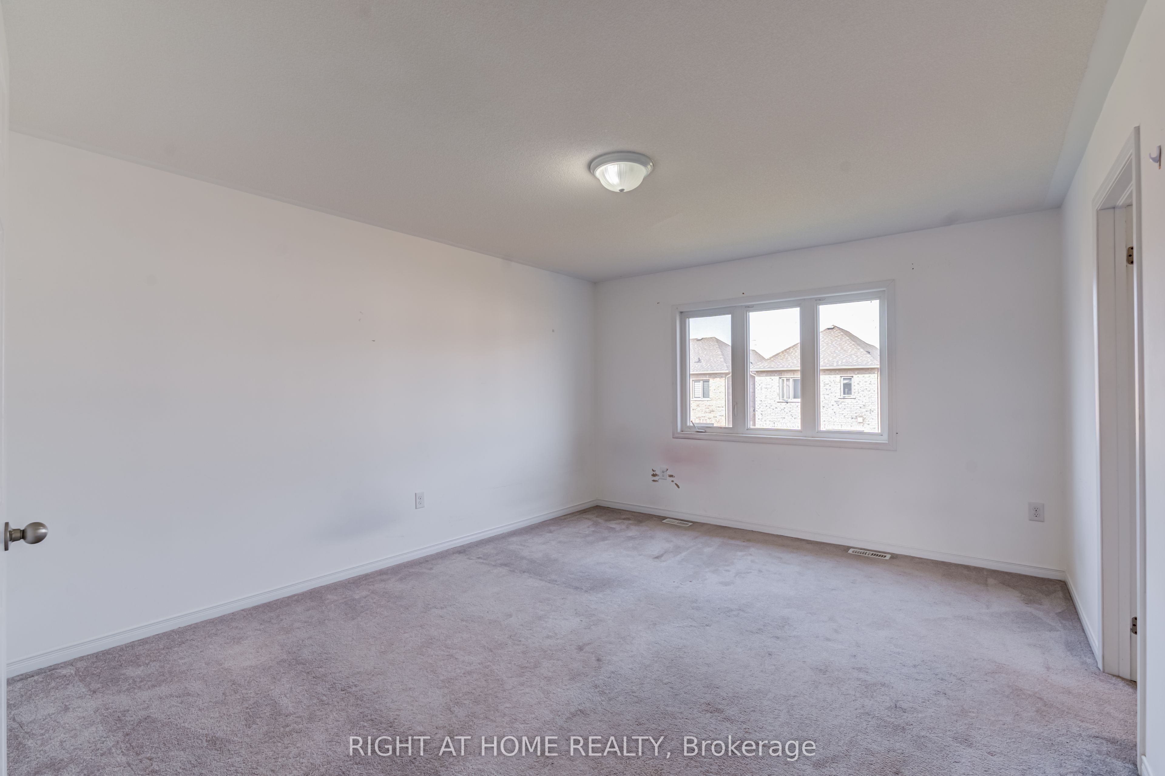 9 Bailey Street Property Photo 20