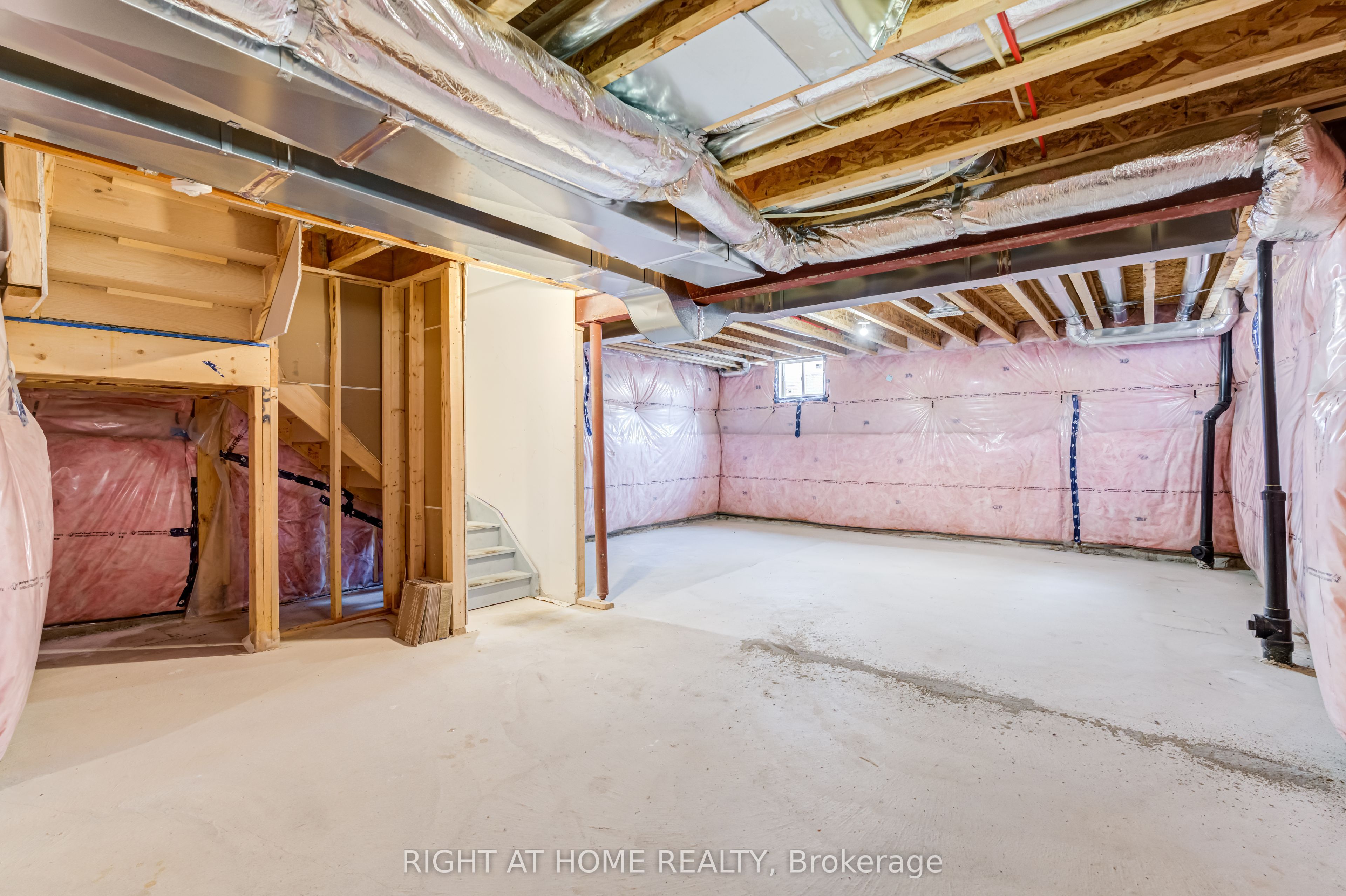 9 Bailey Street Property Photo 33
