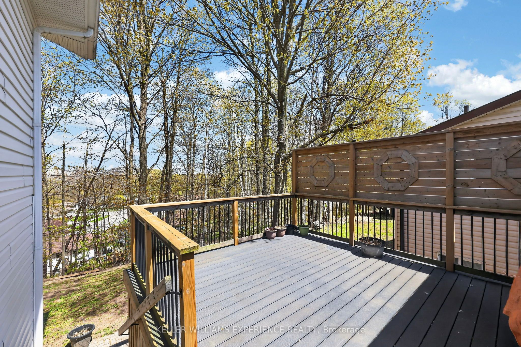 645 Bayview Drive Property Photo 19