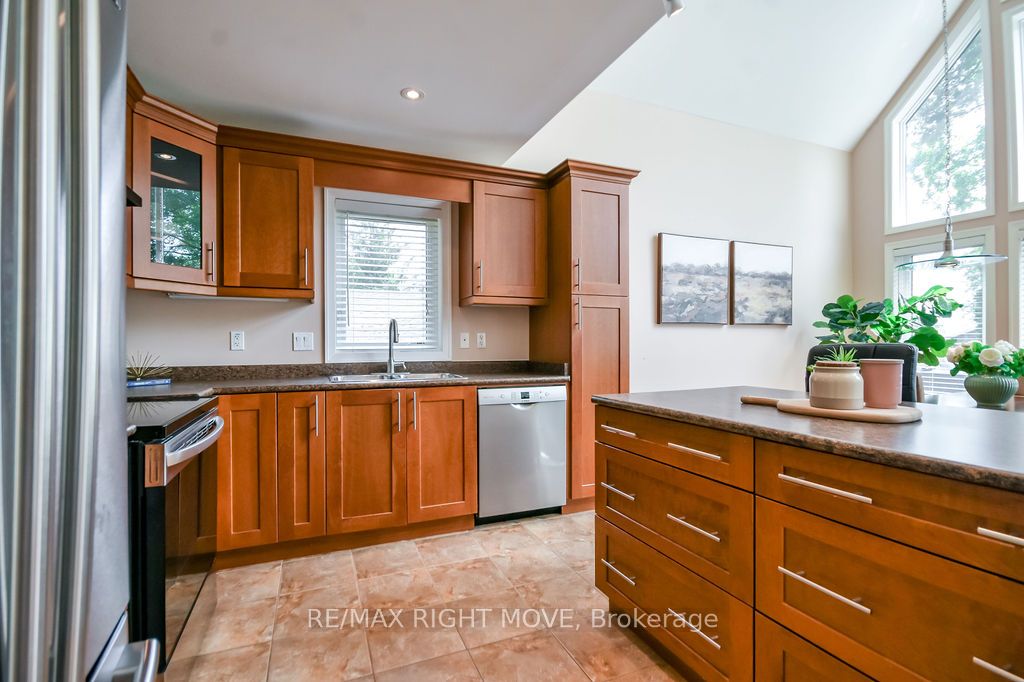 2956 Lakeside Drive Property Photo 11