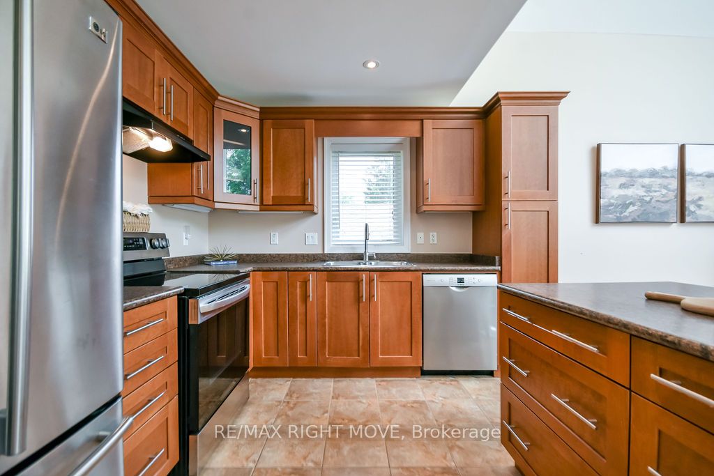 2956 Lakeside Drive Property Photo 12