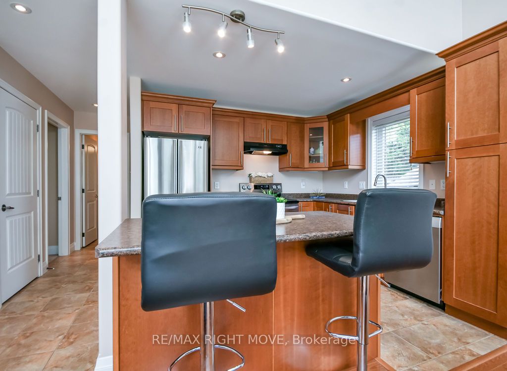 2956 Lakeside Drive Property Photo 15