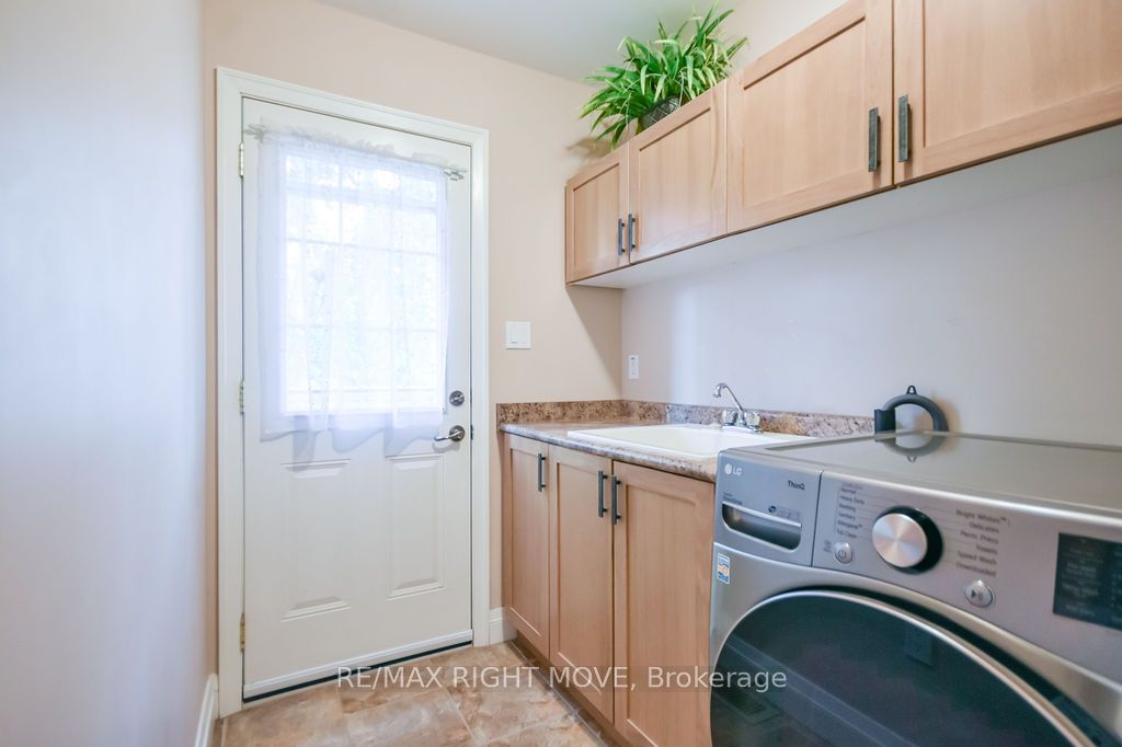2956 Lakeside Drive Property Photo 28