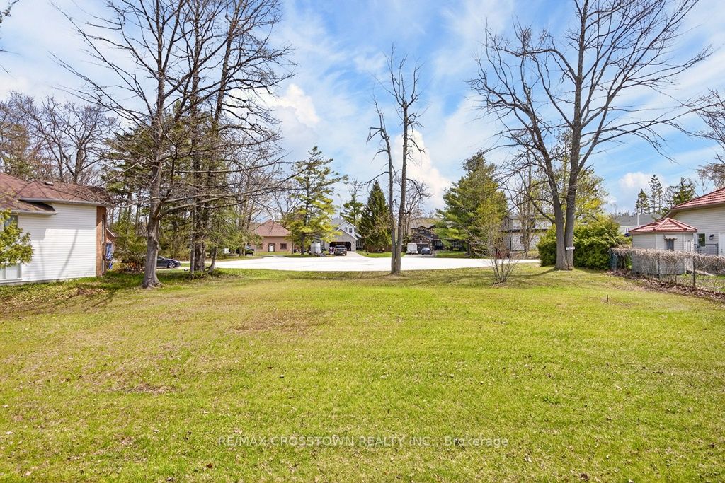 15 Smallman Drive Property Photo 2