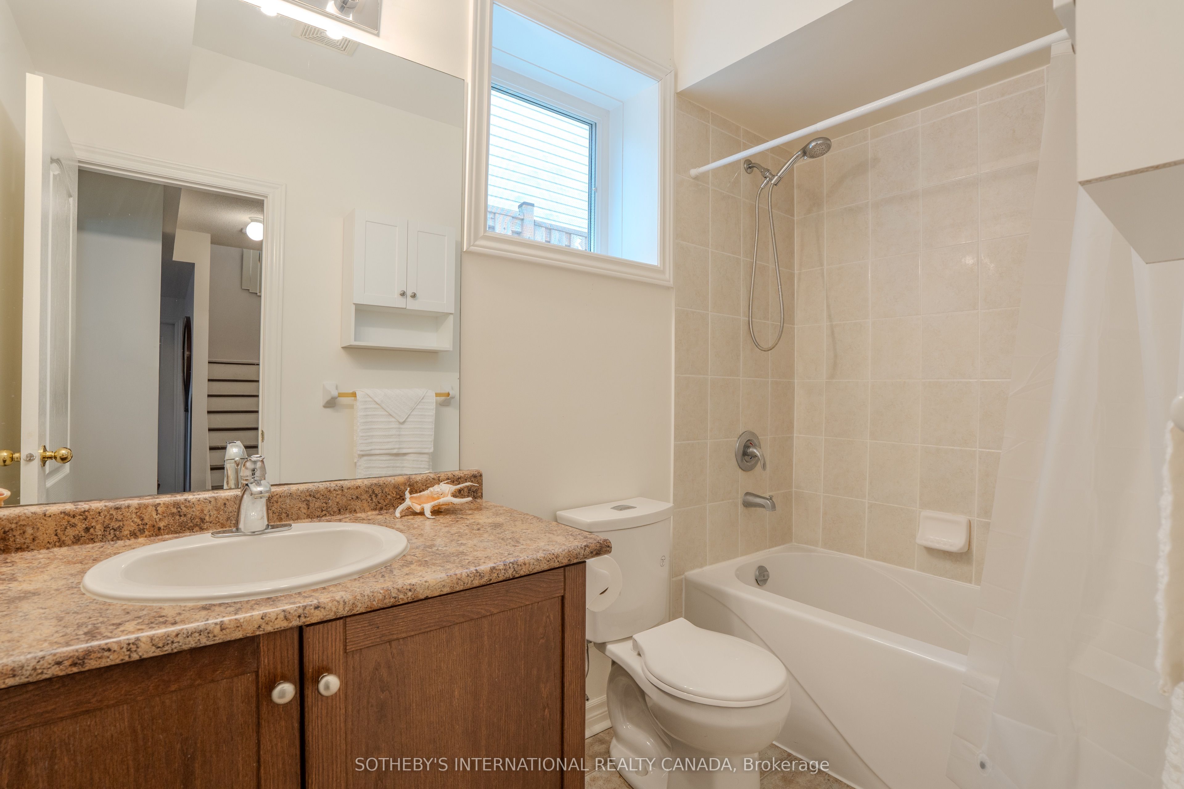 19 Grand Poplar Lane Property Photo 20