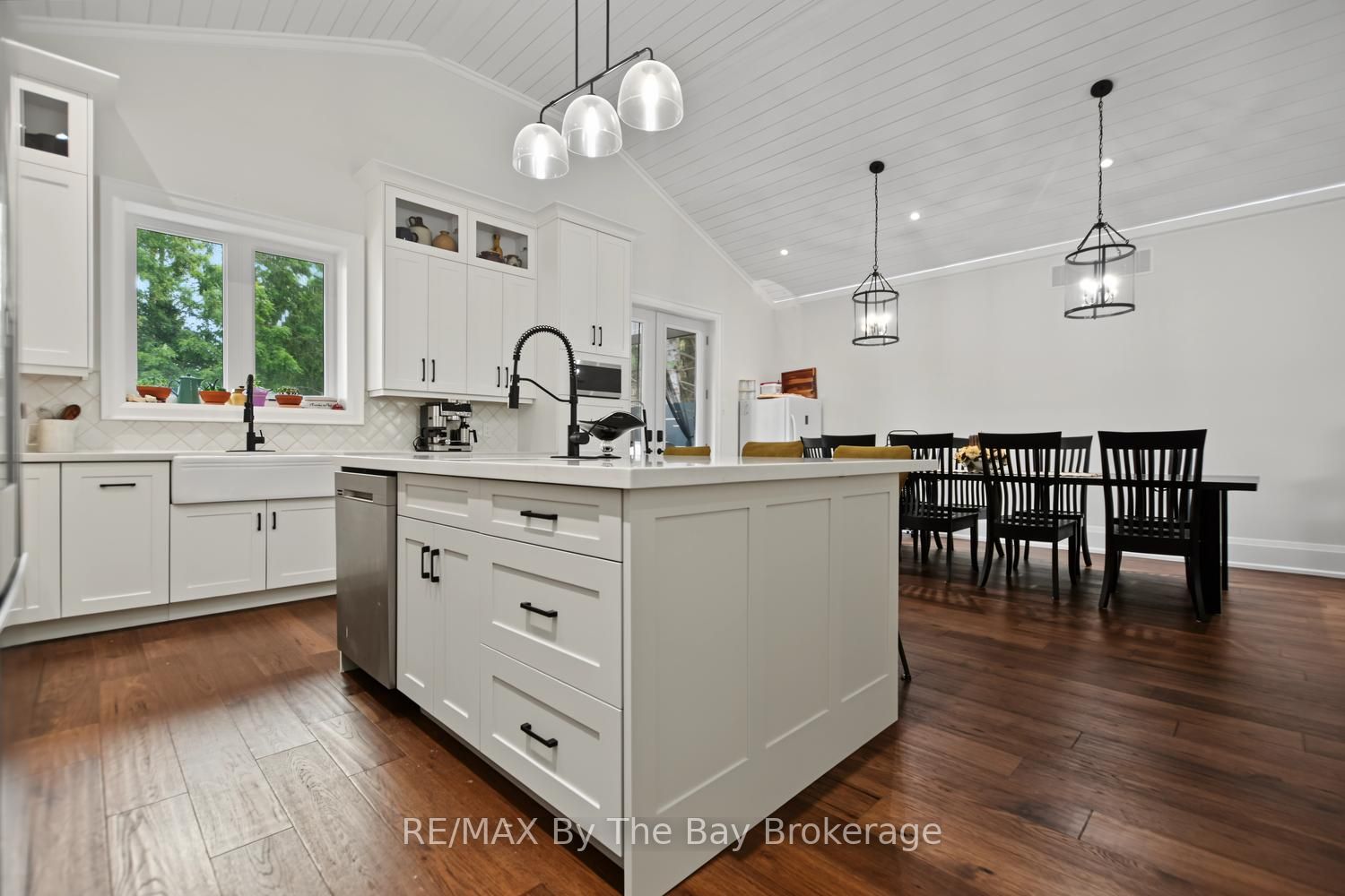 208 Thomas Street Property Photo 19