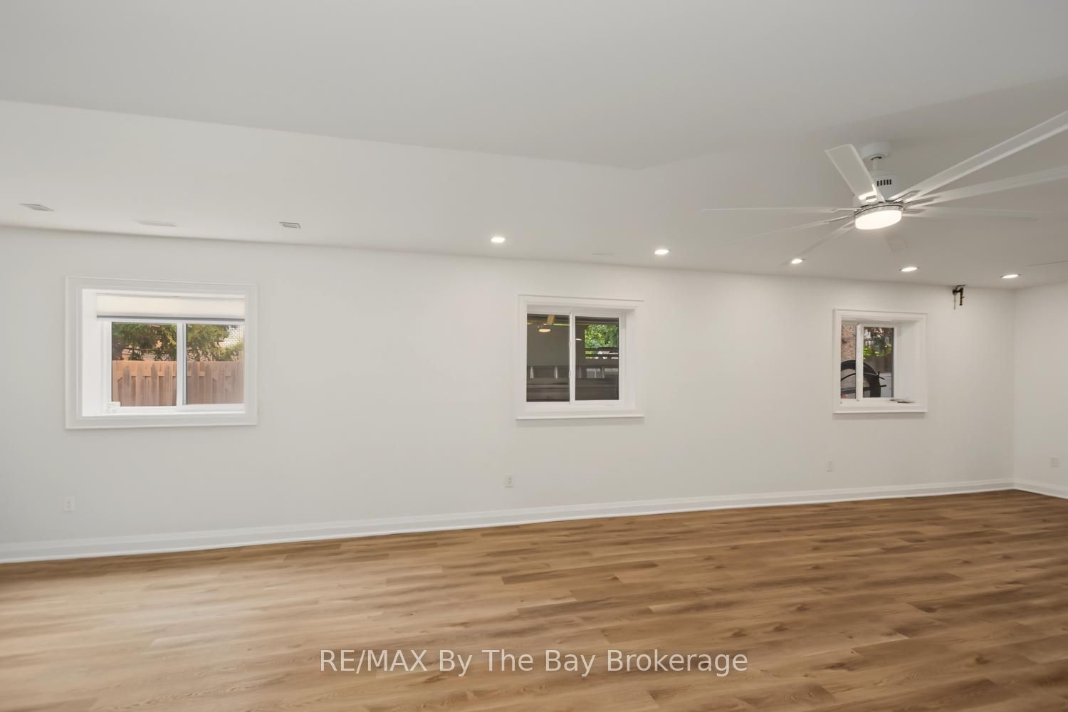 208 Thomas Street Property Photo 37