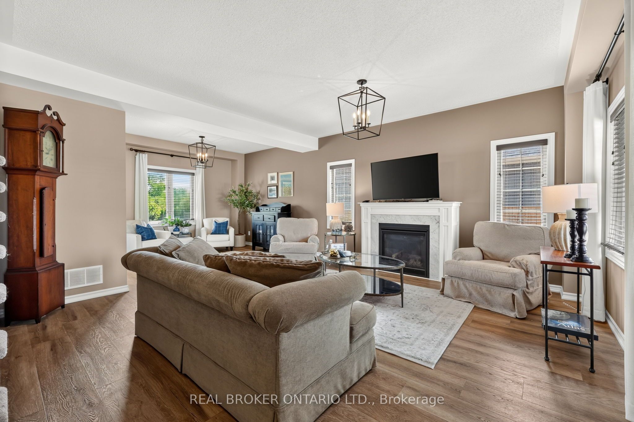 36 Beverly Street Property Photo 6