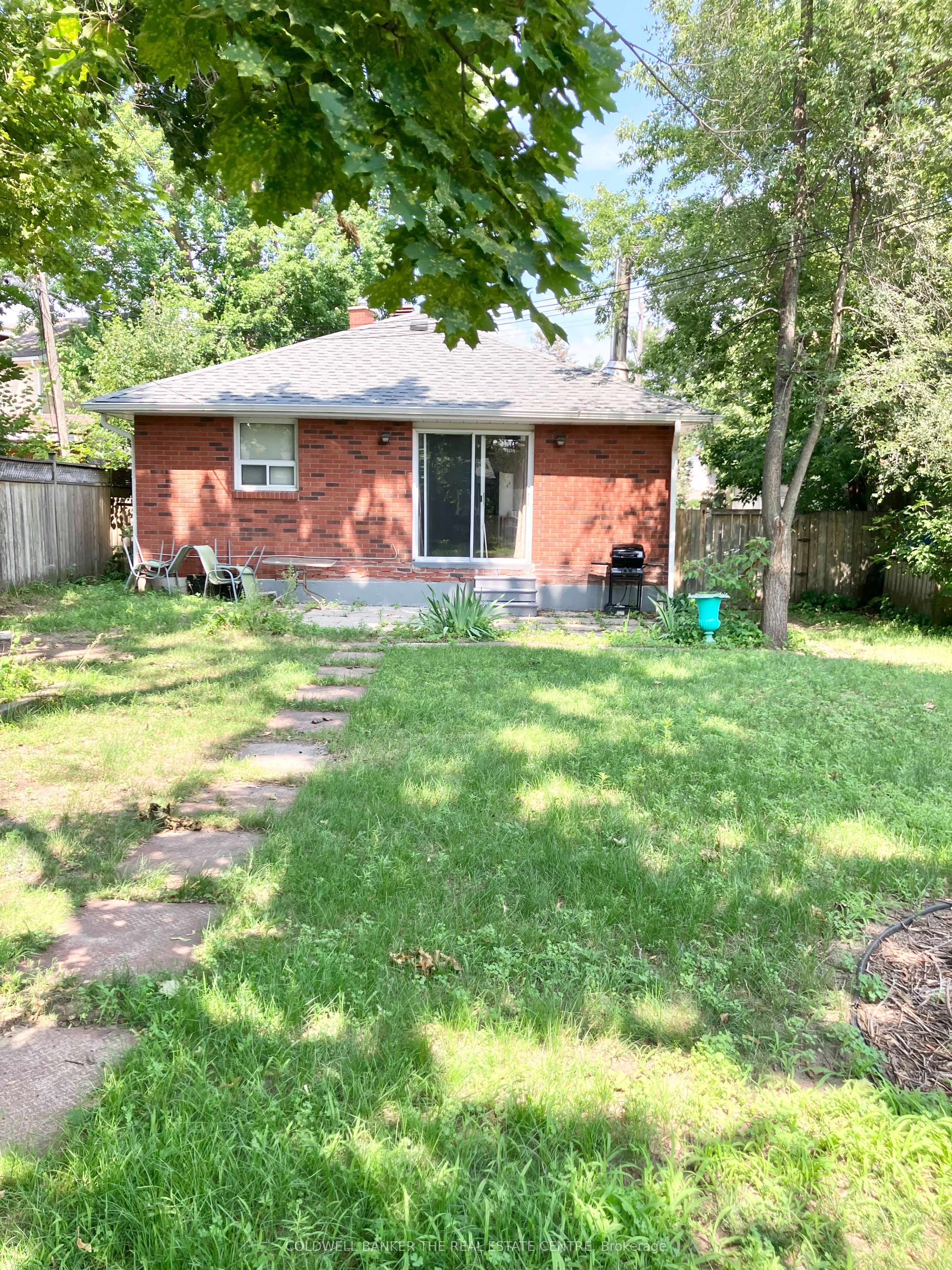 80 Innisfil Street B Property Photo 10
