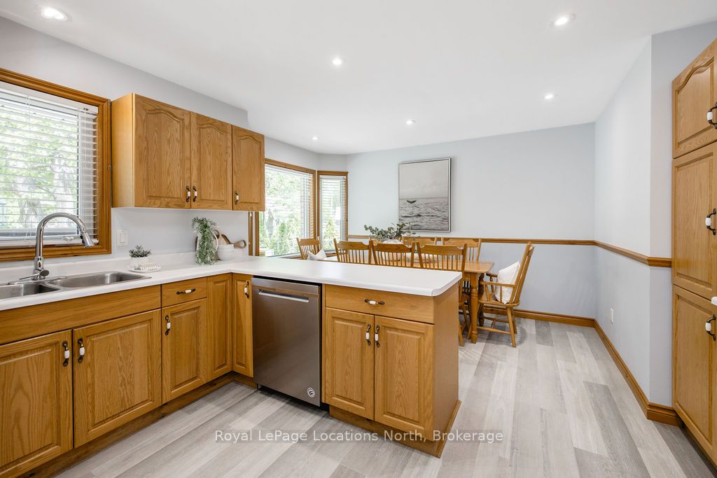 39 Mccague Street Property Photo 6