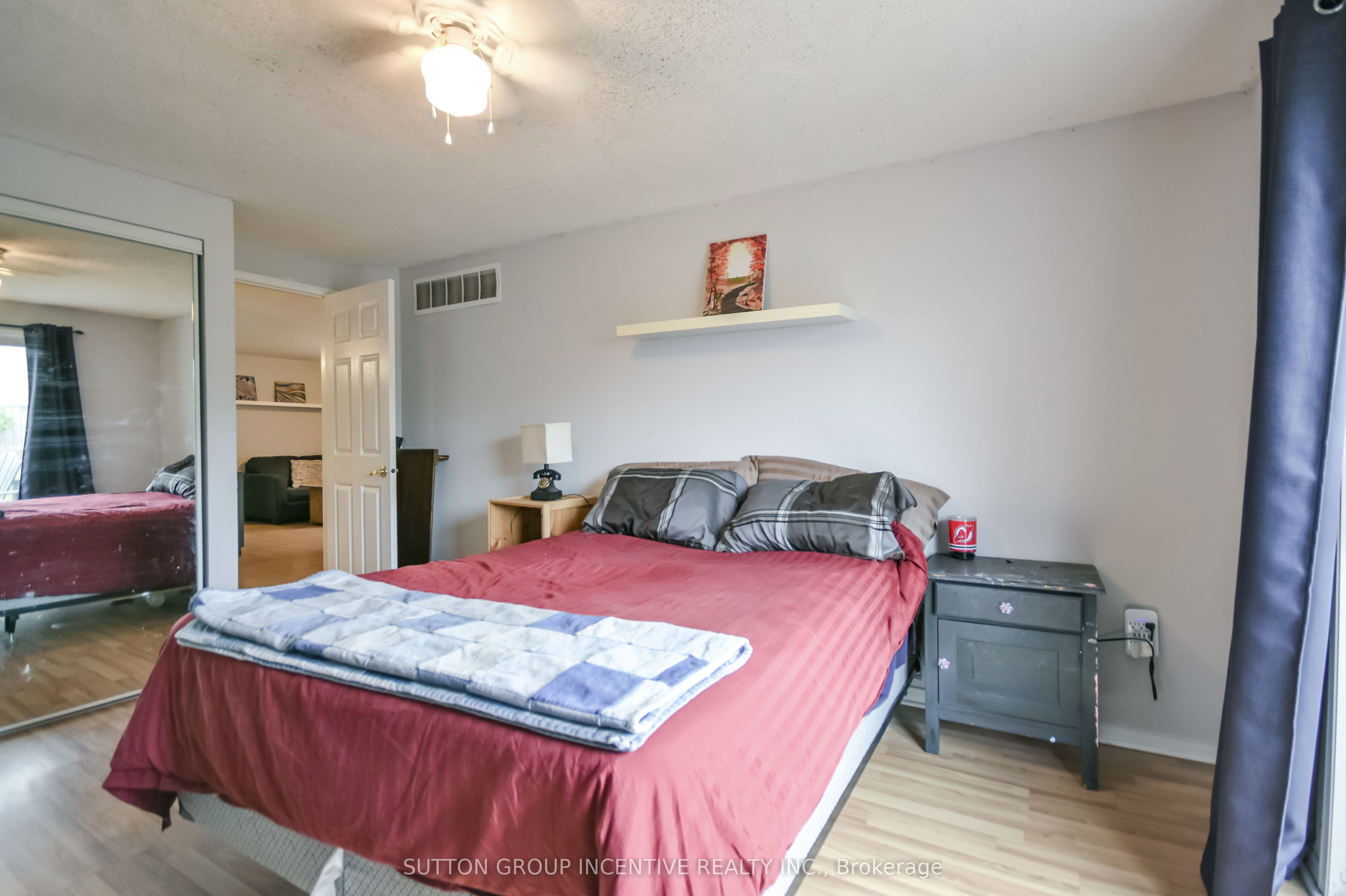 22 Peregrine Road Property Photo 12