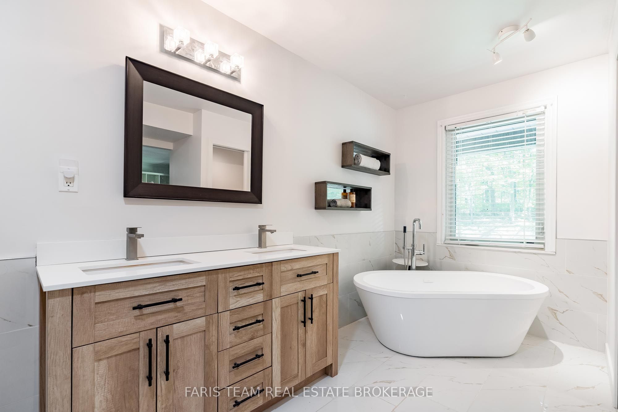800 Mount St. Louis Road W Property Photo 25