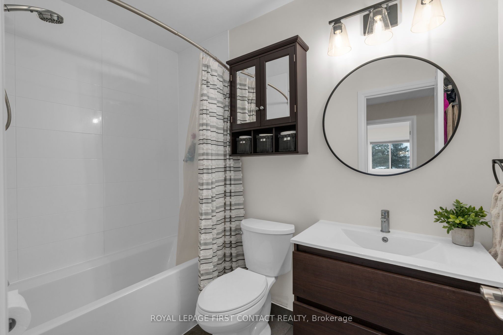 376 Blake Street 21 Property Photo 19