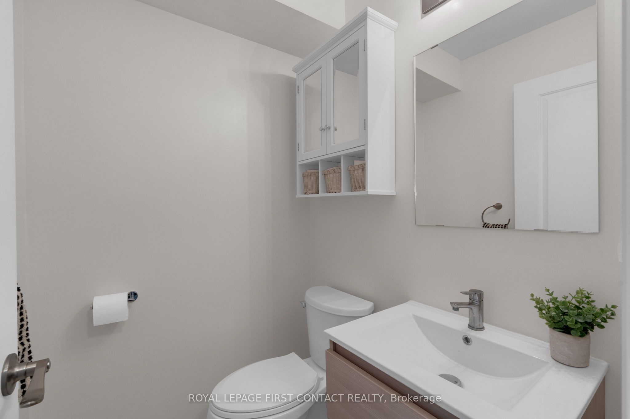376 Blake Street 21 Property Photo 22