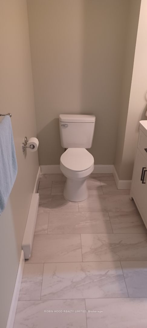 112 Borland Street E Property Photo 17