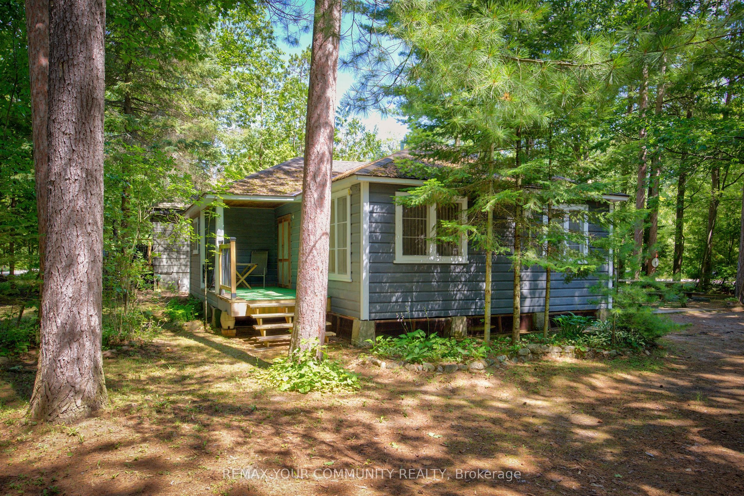 341 Tiny Beaches Road N Property Photo 6