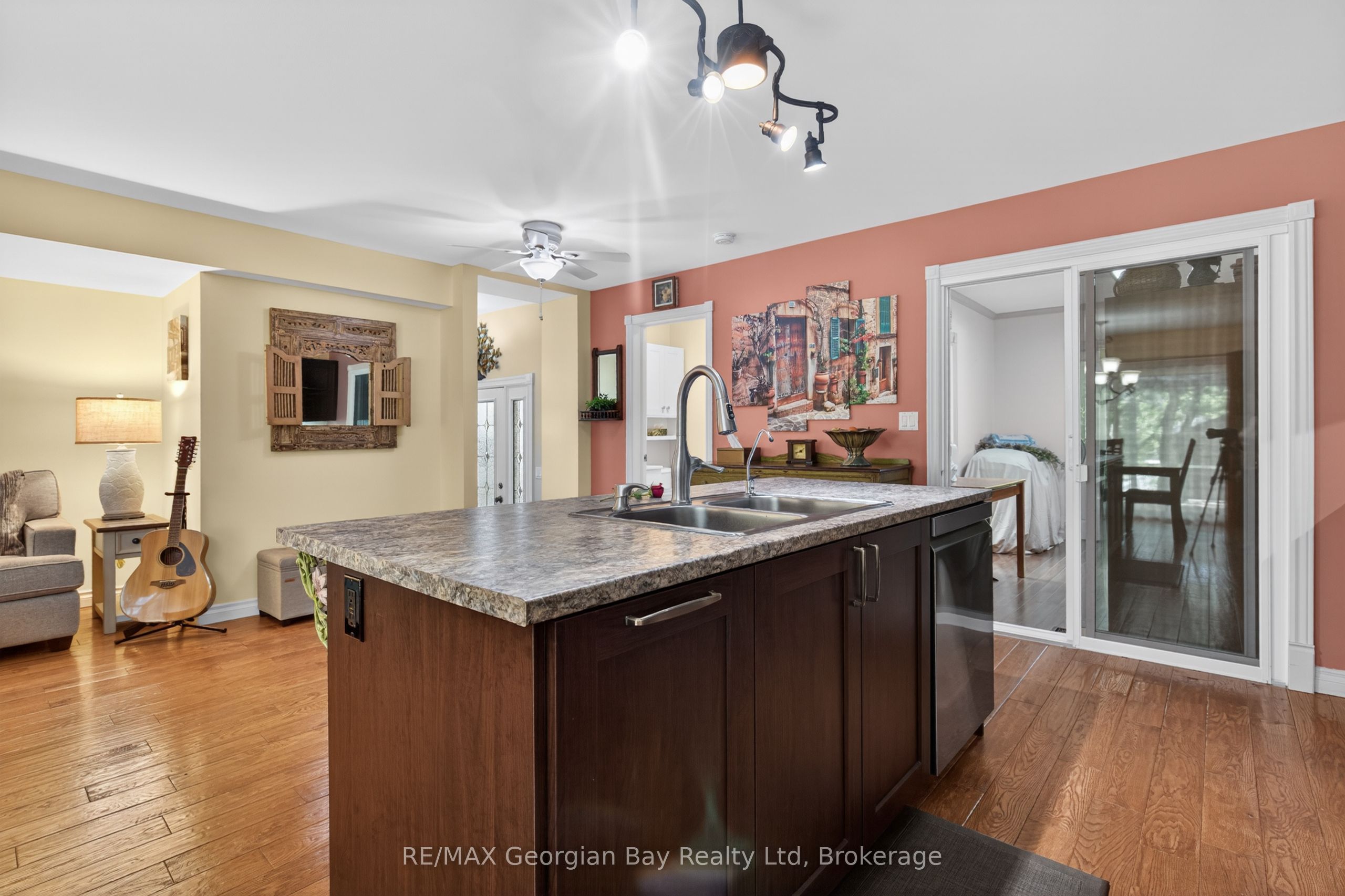 344 Fourth Street Property Photo 13