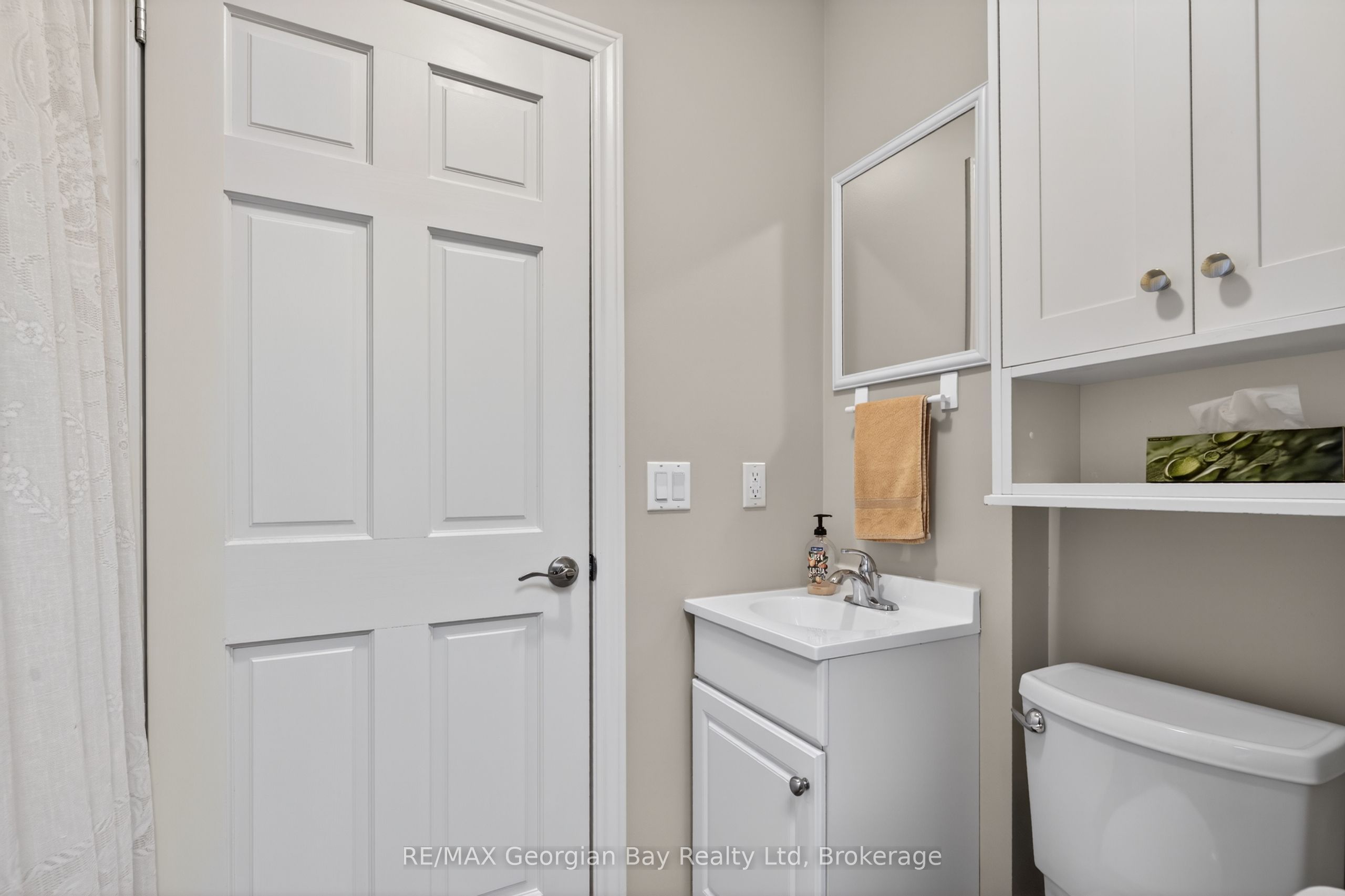 344 Fourth Street Property Photo 17