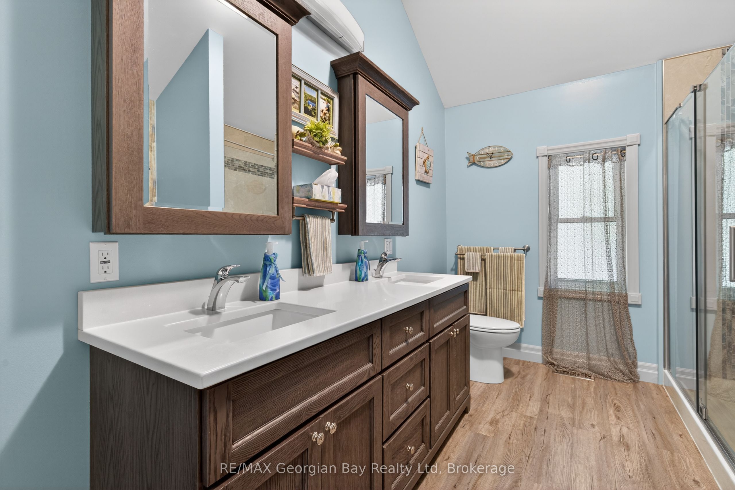 344 Fourth Street Property Photo 26