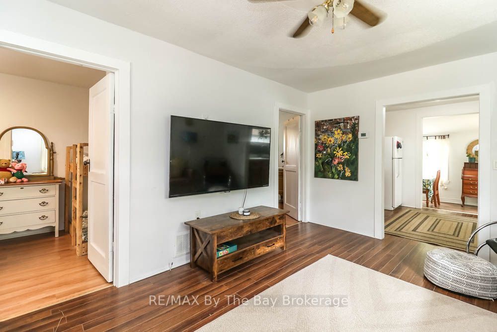 217 Dunkerron Avenue Property Photo 16