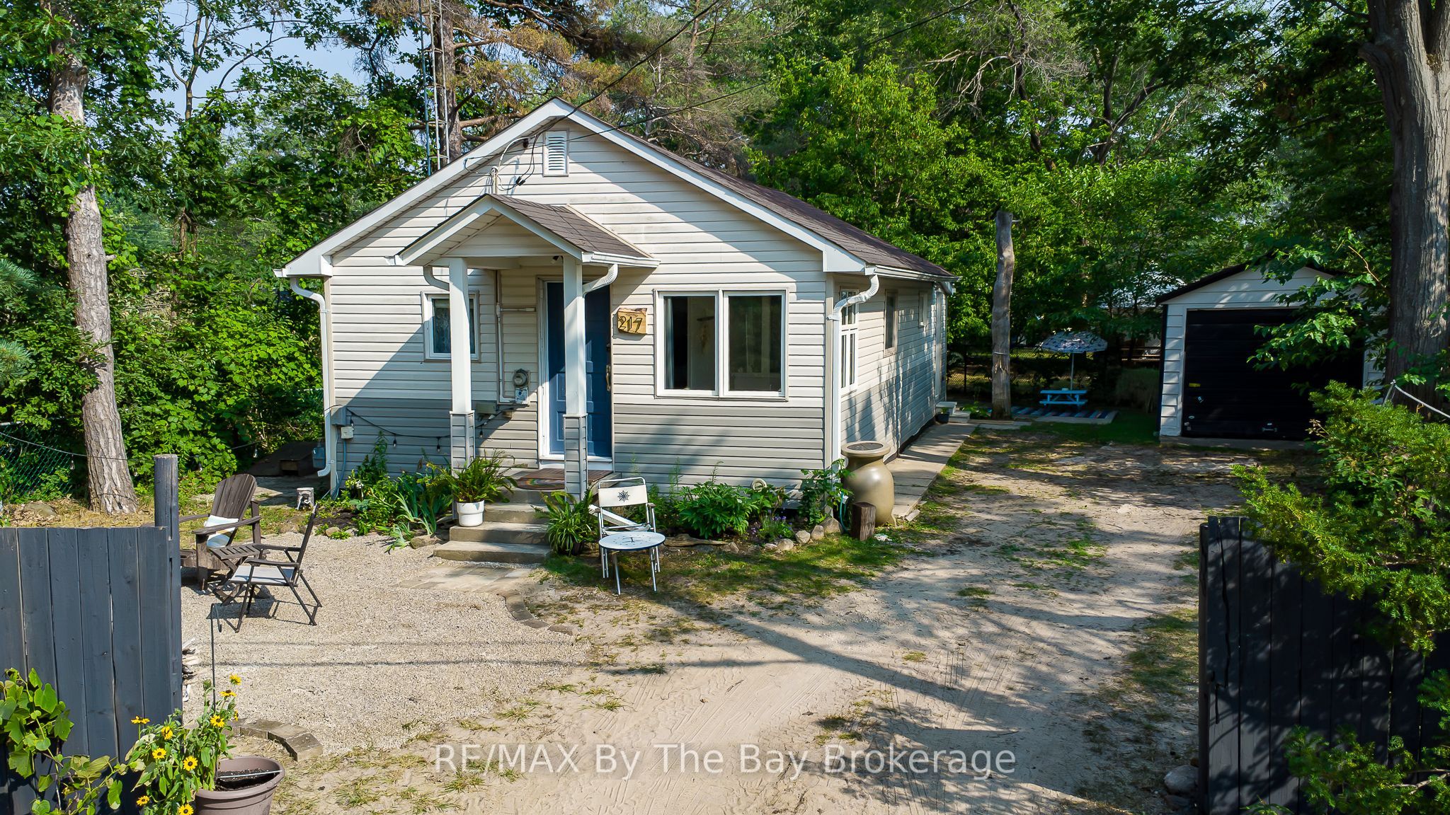 217 Dunkerron Avenue Property Photo 38