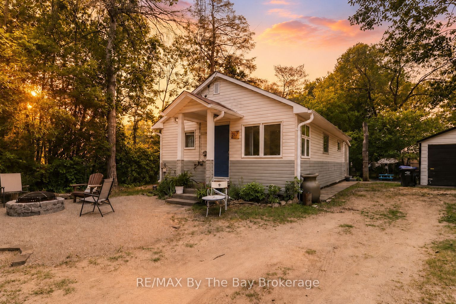 217 Dunkerron Avenue Property Photo 42